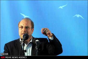 ملاک ساخت فضای سبز، راه و مترو نیست؛ مهم این است که چقدر از شهروندان عبادت خدا می‌کنند