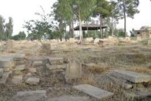 قبرستان دارالسلام شیراز با قدمتی چند صد ساله