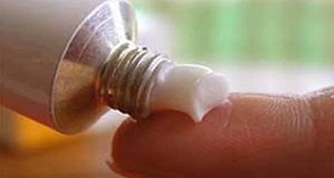 تولید پماد ضد سوختگی گیاهی توسط نخبه کرمانشاهی