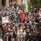راهپيمايي نمازگزاران جمعه درمحکوميت هتک حرمت به مرقد حجربن عدي