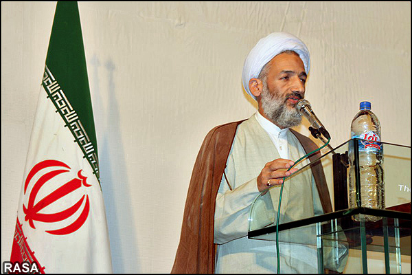 توهین به مقدسات برای ایجاد اختلاف در بین مسلمان است