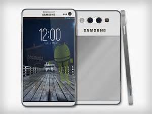 سامسونگ Galaxy S۴ با قابلیت‌های متفاوت در بازار
