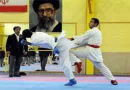 ورزشکار کردستان موفق به کسب مقام قهرماني مسابقات کاراته جايزه بزرگ بسيج