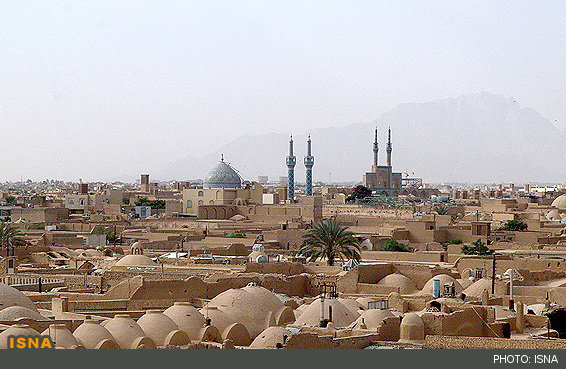 کودکان و نوجوانان یزدی بافت و آثار تاریخی را نقاشی کردند