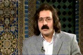 متون ادبی قدیم با پیوند مذهب و زبان، بقای فرهنگ کشور را ضمانت کرده است