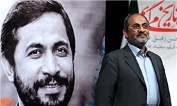 روی کاغذ نوشتم «بسم‌الله‌الرحمن‌الرحیم - سپاه پاسداران انقلاب اسلامی تشکیل شد»!