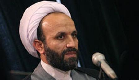 ولی فقیه حافظ استقلال و آزادی نظام است