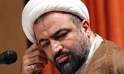 مهمترين شاخصه رئيس جمهور احياي گفتمان انقلاب باشد/ شعار یارانه 250 هزار تومانی اشتباه است