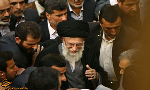گفت‌وگوی صمیمانه علمای اسلام با رهبر معظم انقلاب + فیلم