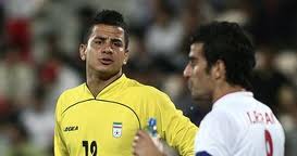 قرمز دو آتشه هستم و منتظر پیشنهاد پرسپولیس می مانم!