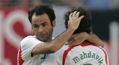 سهراب بختیاری زاده از جمع راه راه پوشان جدا شد