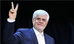 ستاد انتخاباتی عارف در ایلام فعال شد