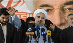 حسن روحانی وارد سنندج شد