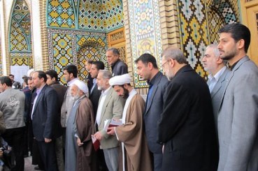 در ساعات اولیه رای خود را در صندوق‌ها بیندازید