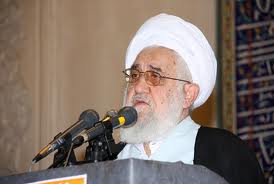 نماینده ولی فقیه در گیلان و امام جمعه رشت رای خود را به صندوق انداخت