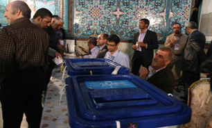 گاردين: انتخابات ايران "شگفتي‌ساز" خواهد بود