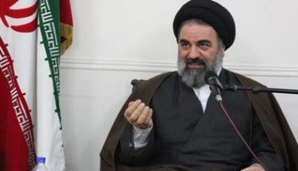 مردم کردستان با حضور بی نظیر خود به فرمایشات رهبری لبیک گفتند