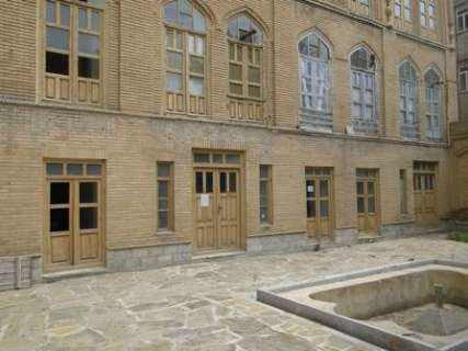 منزل جواهری بنایی به جامانده ازدوران قاجاریه