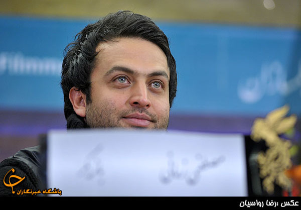 مصطفي زماني بازيگري كه بوي اتفاق مي‌دهد