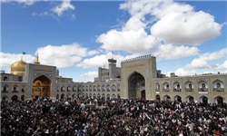 طومار امضاهای نمازگزاران مشهدی در حمایت از شورای نگهبان