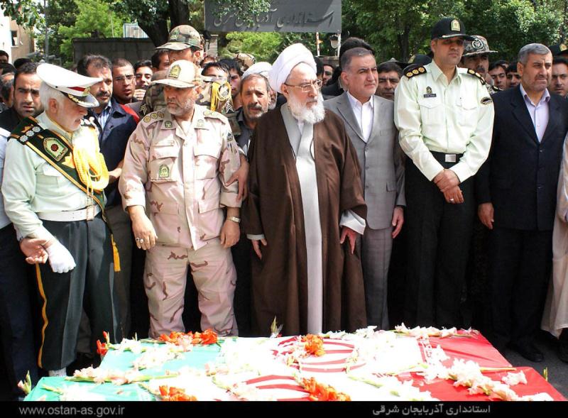 پیکرهای پاک دو شهید نیروی انتظامی تشییع شد
