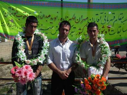 دو ووشو کار عنبرانی در مسابقات کشوری برای استان اردبیل افتخار کسب کردند