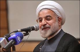 در حال بررسی وضعیت تأمین کالاهای اساسی مردم هستیم