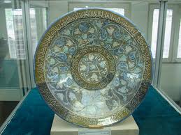 ژاپنی ها در پشت بام خانه هنرمندان ایران ساکن شدند
