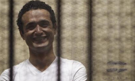 فعال سياسي برجسته مصري از زندان آزاد شد