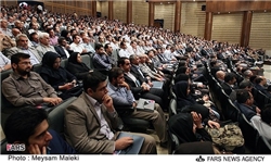 خبرنگاران رسانه‎های مکتوب در گمنامی