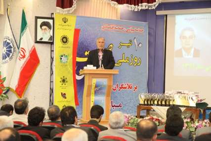 تولید کنندگان از ارکان مهم کشور هستند