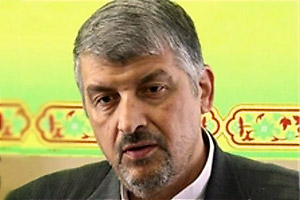 همه ایرانیان سرمایه‌های پولی خود را از بانک‌های امارات خارج کنند
