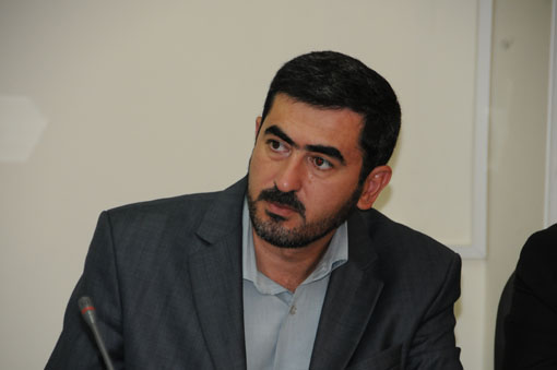دو هزارو200 هکتار از اراضی شهرستان آذرشهرتحت تاثیر پسروی آب دریاچه ارومیه