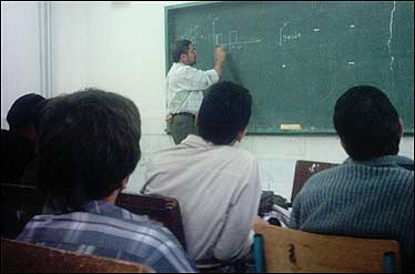 2 دانشگاه در صدر استخدام هیأت علمی/ جذب فارغ التحصیلان دانشگاههای برتر دنیا
