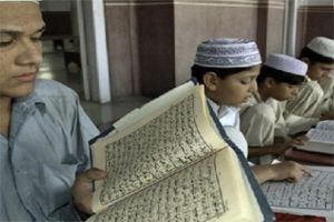 دولت "تاجیکستان" از" اسلام سیاسی" می‌ترسد