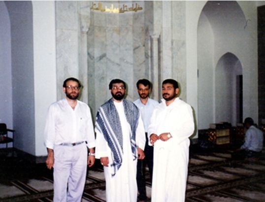 عکس/شمخانی و محسن رضایی با دشداشه