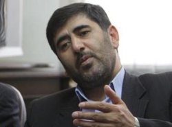 بخش هاي آسيب ديده از زلزله كاروانسراي گويجه بل در دست مرمت قرار دارد