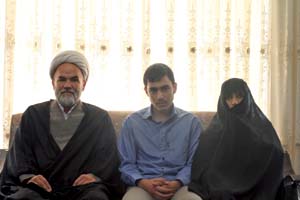 گفت وگو با خانواده اي که همه زندگي شان قرآنی است