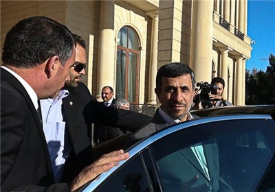 آیا "ایرانیان" سیاسی‌ترین دانشگاه ایران می‌شود/چه کسانی به دانشگاه احمدی‌نژاد می‌روند؟