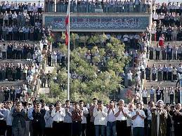 اجراي تمهیدات ترافیکی درمحل برگزاري نماز عید فطر