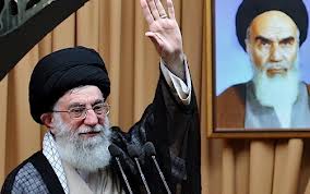 پخش مستقیم خطبه‌های نماز عید فطر مقام معظم رهبری از رادیو قرآن