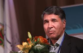 محمدجعفر یاحقی شخصیتی فاخردرادبیات فارسی ایران