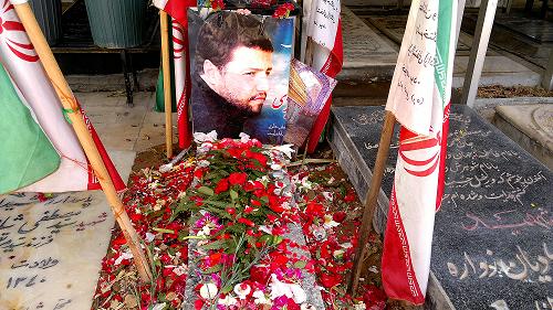 عکس/ مقبره شهید مدافع حرم