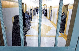 داستان زن زندانی که از شوهر معتادش طلاق گرفت، اما خودش معتاد شد
