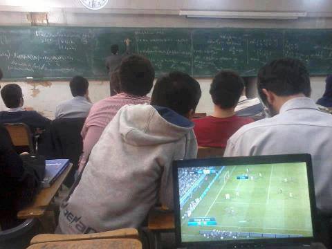 به این میگن دانشجوی واقعی! +تصویر