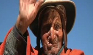 مسن ترن مرد جهان + فیلم