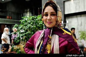 حضور هنرمندان و چهره هاي محبوب اين حركات را نهادينه مي كند
