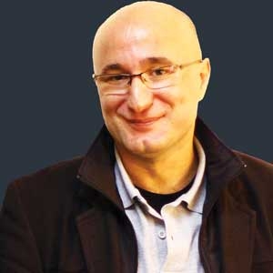 "سنگ‌ها در جيب‌هايش" ماجراي دو سياهي لشگر در آرزوي بازيگر شدن است