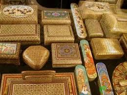 نمایش مجموعه  آثار استاد محمد حسین صنیع خاتم در اتاق خاتم موزه حوضخانه