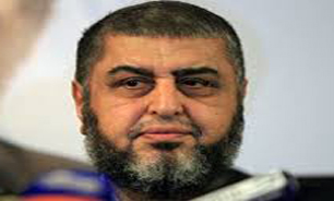 خیرت الشاطر از پاسخ به سوالات دادستانی امتناع می کند